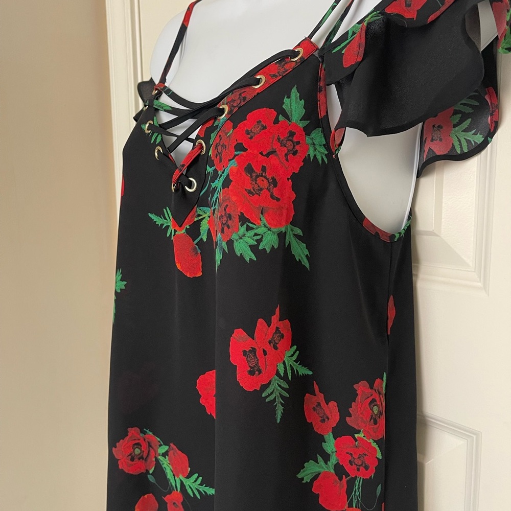 Express Top - Picture 3 of 6